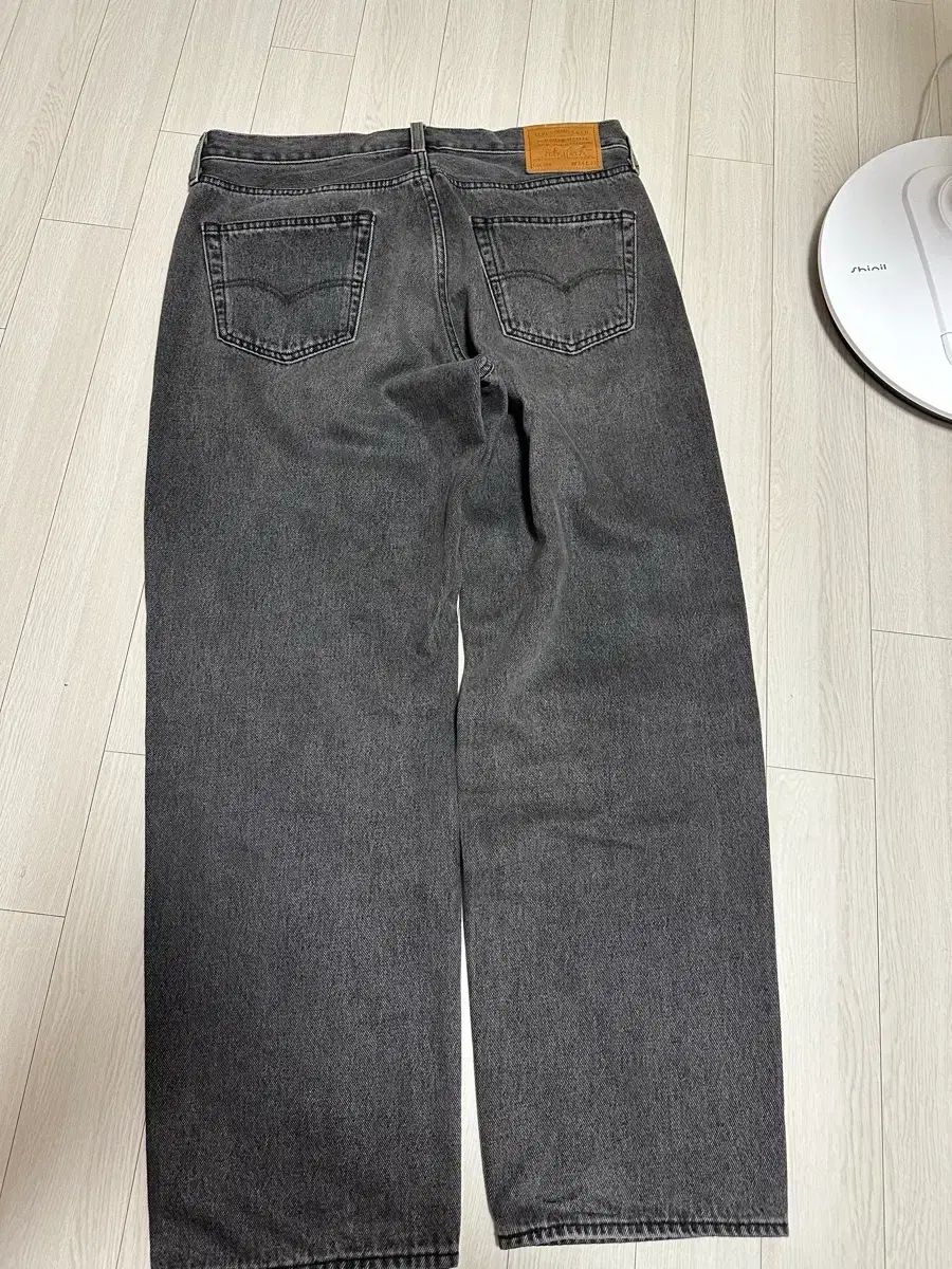 リーバイス 568 グレーウォッシュ ブラックデニム デニム ズボン