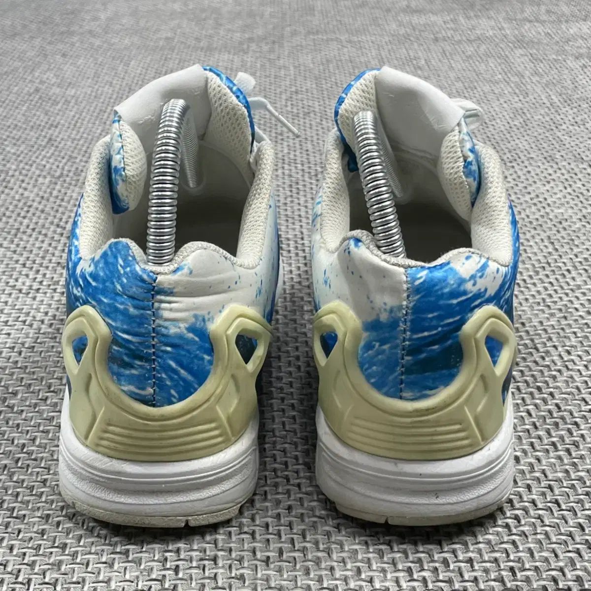 アディダス ZX flux oceans print Blue スニーカー 245 - メルカリ