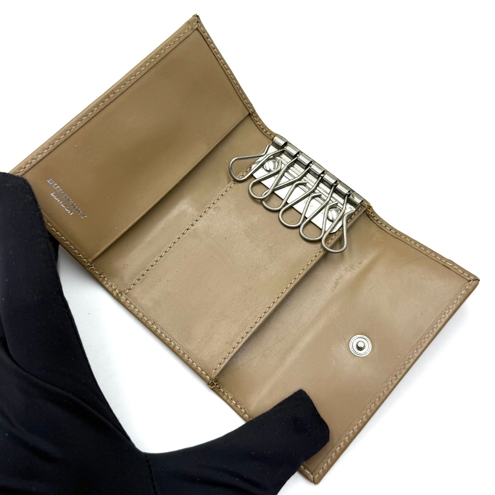 新品未使用品　BURBERRY LONDON キーケース　ノバチェック　ベージュ BURBERRY バーバリー 6連 キーケース ノバチェック ベージュ - 中古