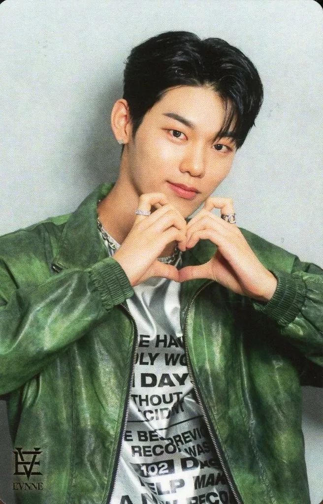 EVNNE イジョンヒョン スクラッチ C賞 EVNNE イジョンヒョン