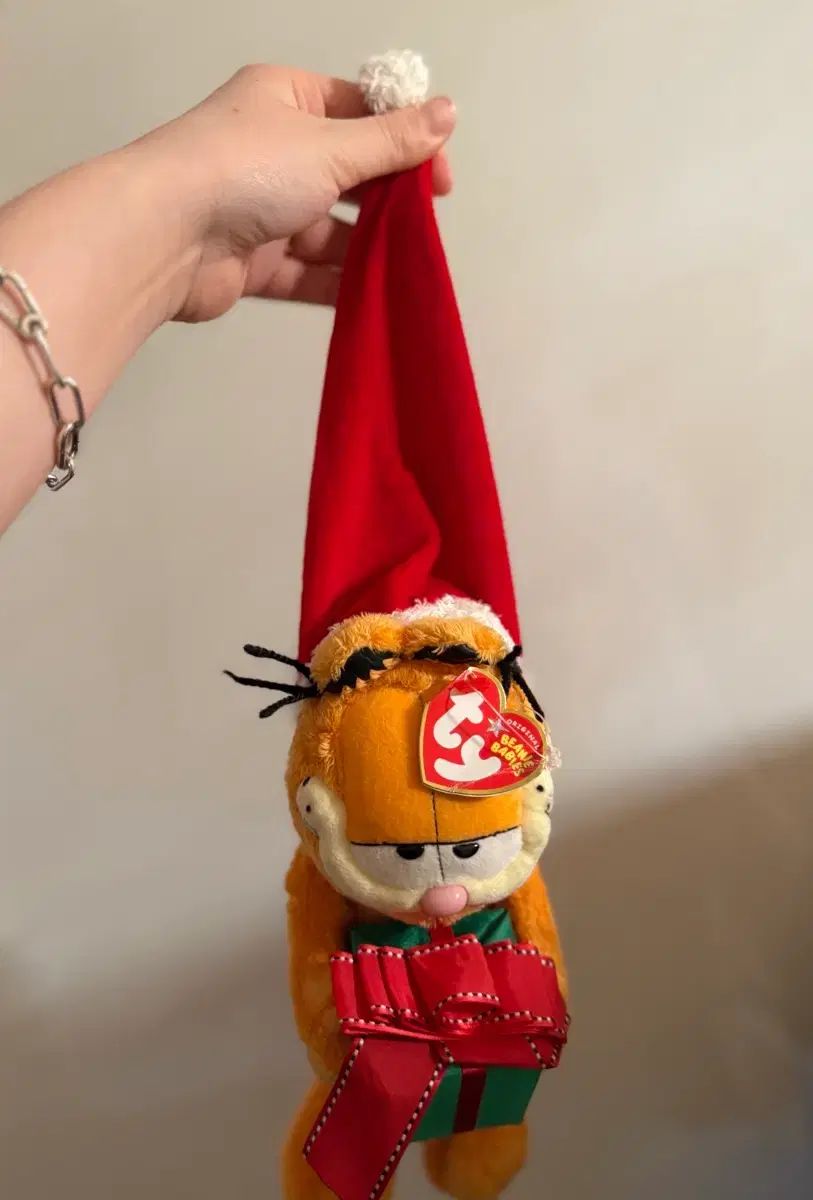 ヴィンテージ TY ガーフィールド ぬいぐるみ (クリスマス エディション