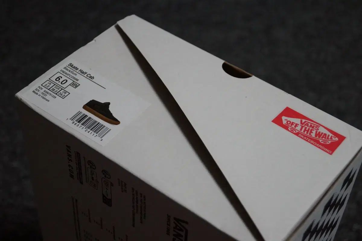 スケートハーフキャブ VANS スケート ハーフキャブ ブラック