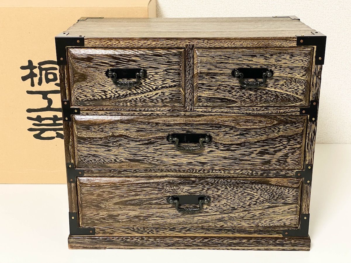 TK249】桐工芸 レトロ ミニ箪笥 三段四ツ引 箱入 小引き出し 小物入れ