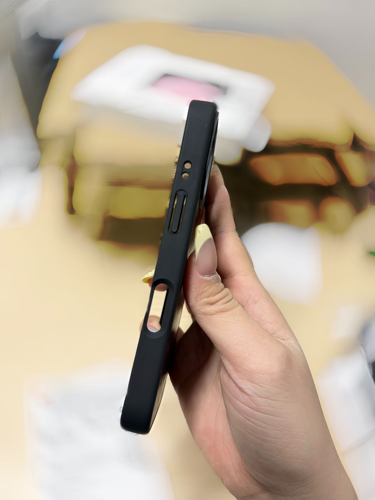 MagSafe対応 人気 村上隆 ブラックフラワー 鏡面 iPhoneケース