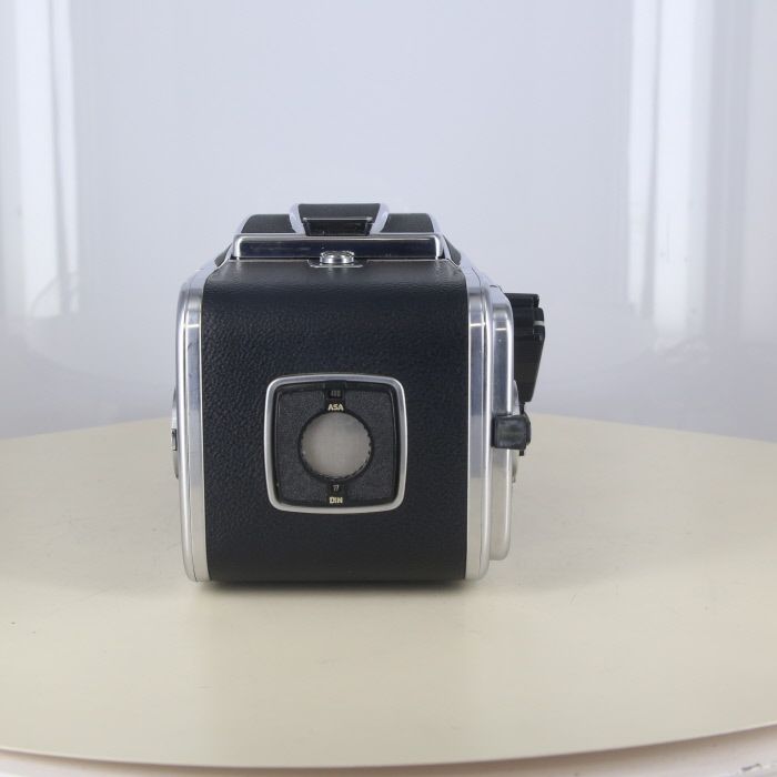 中古】(ハッセルブラッド) HASSELBLAD 500C/M + CF80/2.8 + A12 - メルカリ