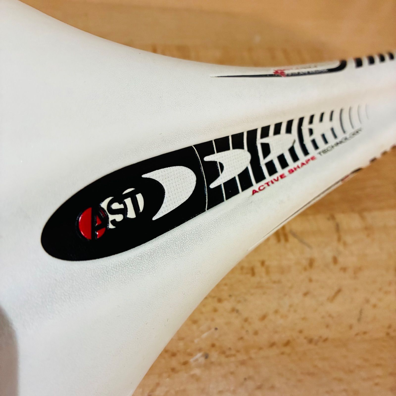 中古品】 Prologo NAGO EVO PLUS TiroX ロード サドル プロロゴ 134mm 