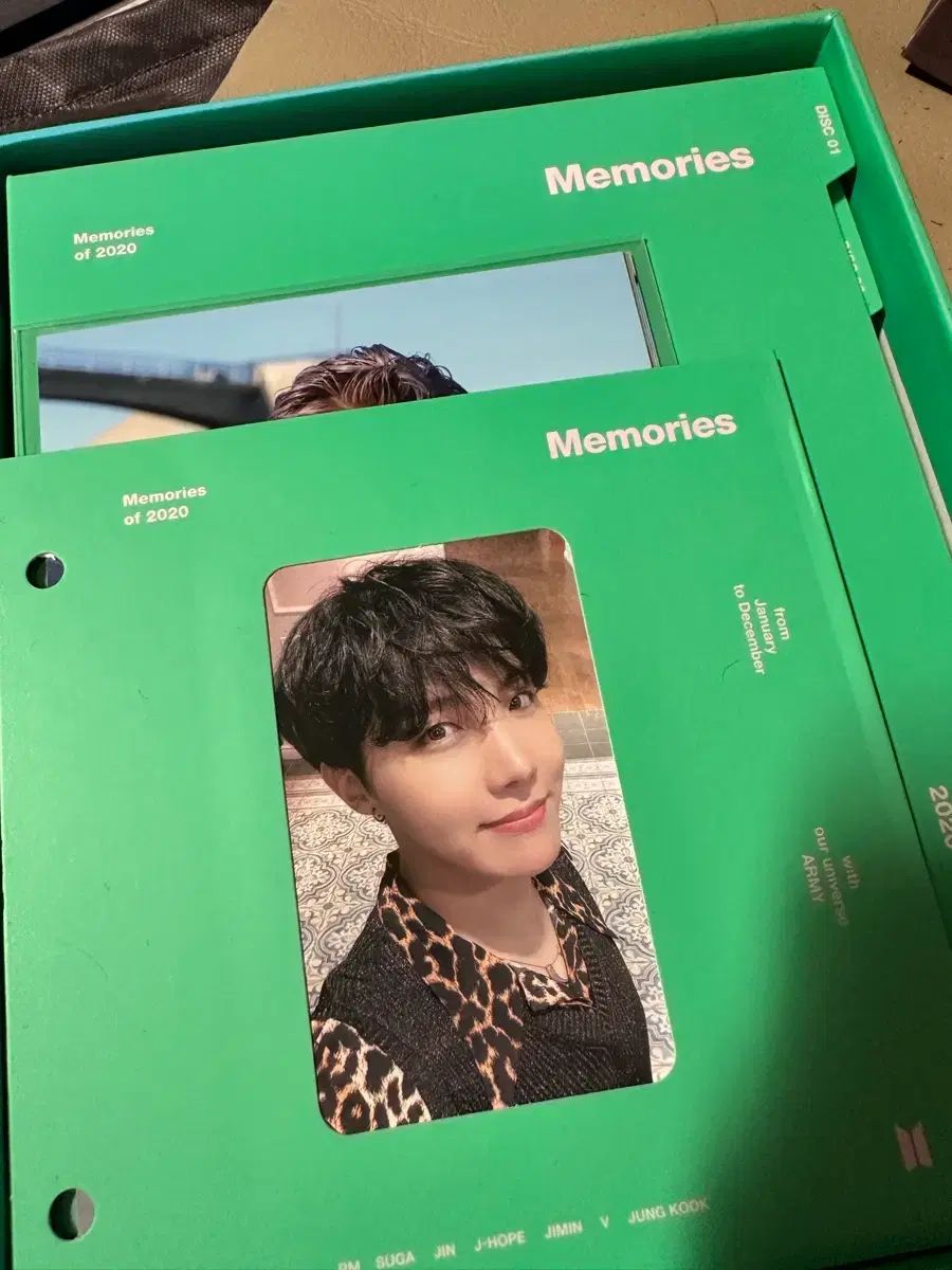【BTS】memories2020 Blu-ray トレカ2枚付き BTS】memories2020 Blu-ray トレカ2枚付き BTS】memories2020 Blu-ray