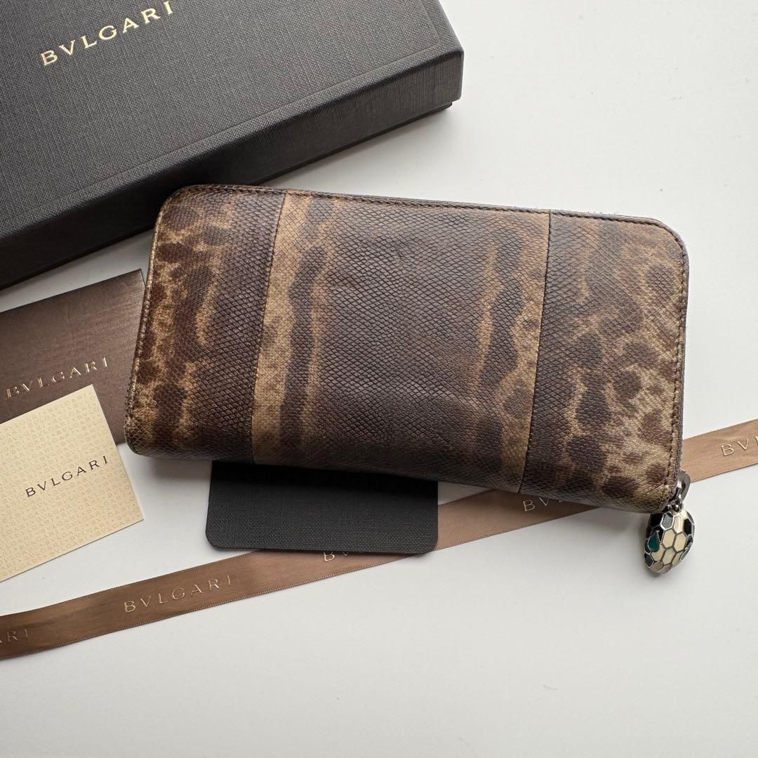 美品】 BVLGARI ブルガリ セルペンティ ラウンドファスナー 長財布