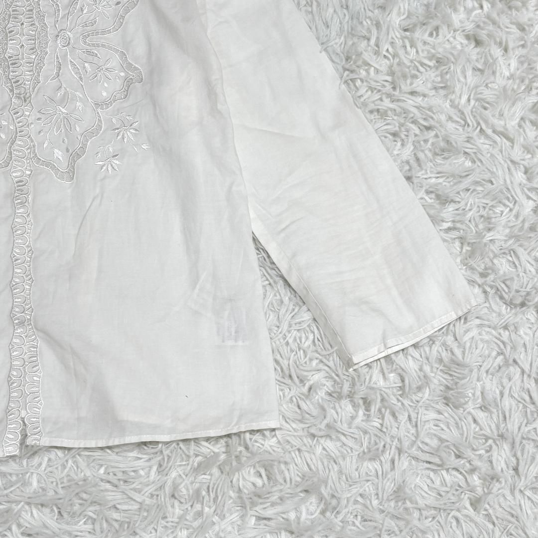 美品】VIVIENNE TAM 刺繍シャツ ブラウス 1 ホワイト - メルカリ