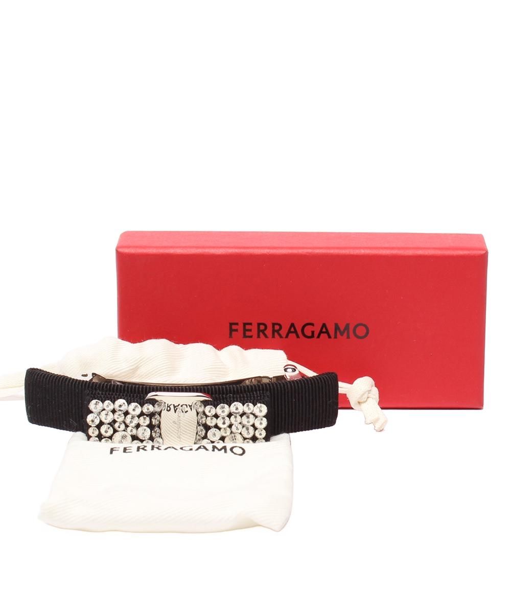 【美品】FERRAGAMOフェラガモ スエードリボンバレッタボルドー ビジュー 美品 サルヴァトーレフェラガモ リボンバレッタ ビジュー ヴァラ