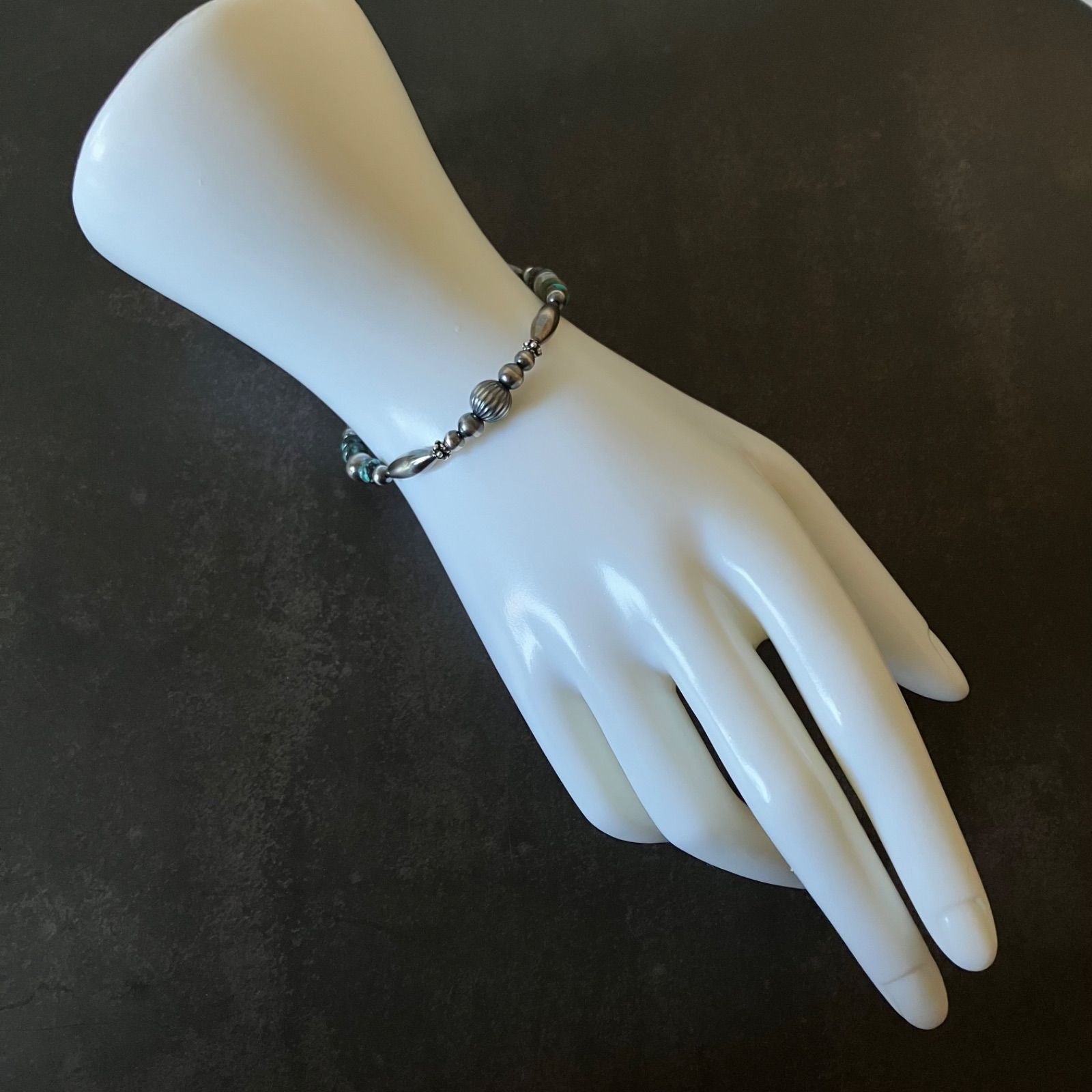 鼯〜X様オーダー品_ナバホパール、ホワイトハーツ、アリゾナターコイズブレスレット 鼯〜X様オーダー品_ナバホパール、ホワイトハーツ、アリゾナターコイズ