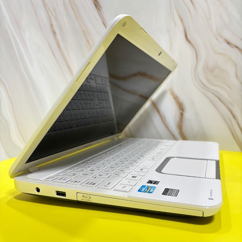 オフィス付】爆速Core i7☆dynabookノートパソコン☆メモリ8GB 新品SSD