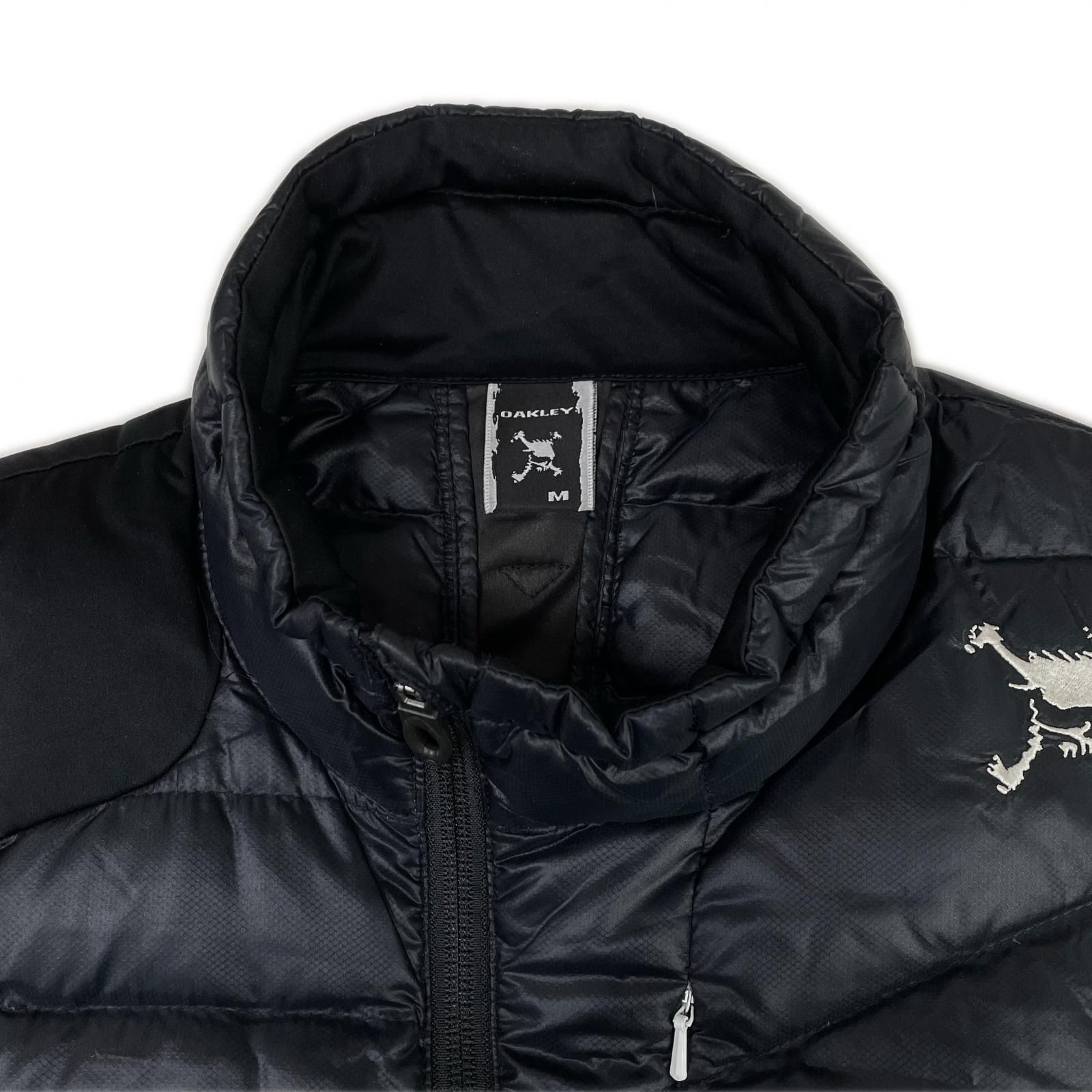 中古 メンズ オークリー OAKLEY ダウンベスト M ブラック 刺しゅうロゴ