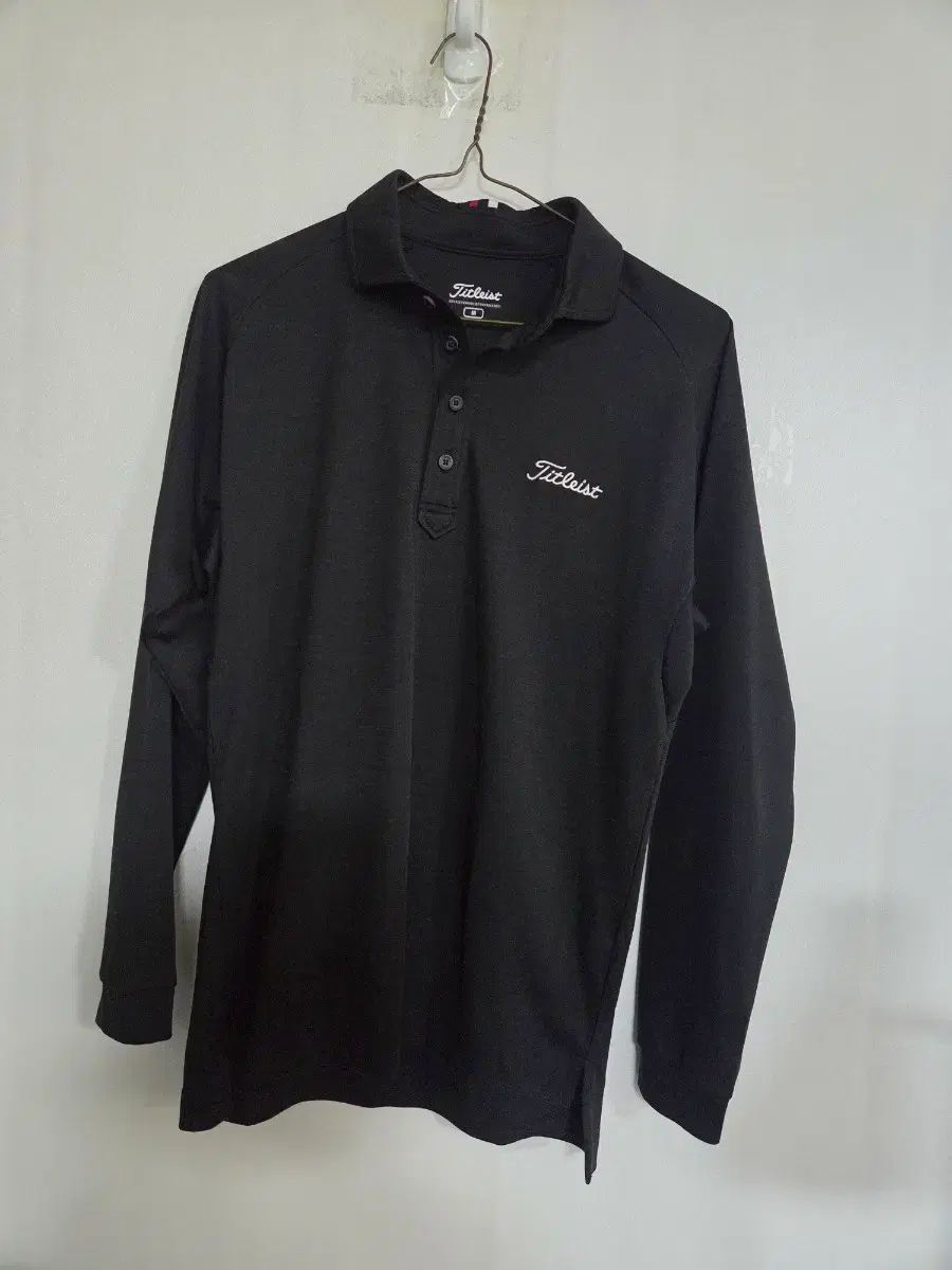 ゴルフ タイトリスト titleist メンズ 長袖 トップス シャツ◇ブラック Titleist（タイトリスト） ゴルフウェア 長袖シャツ 秋 冬 ウィンド