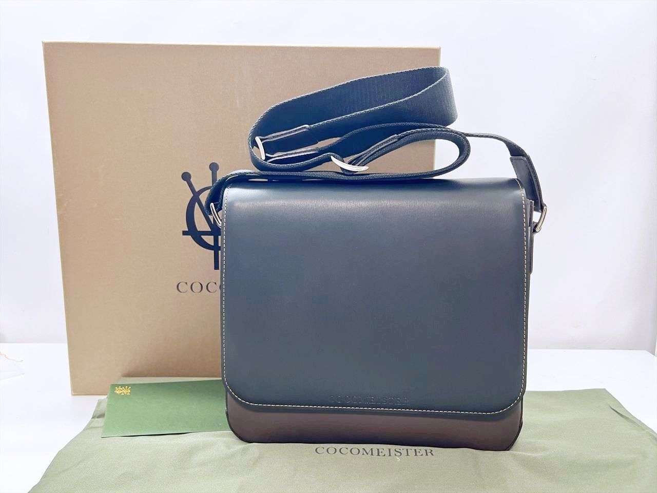 ほぼ未使用 美品 COCOMEISTER ココマイスター シティライト フリー 