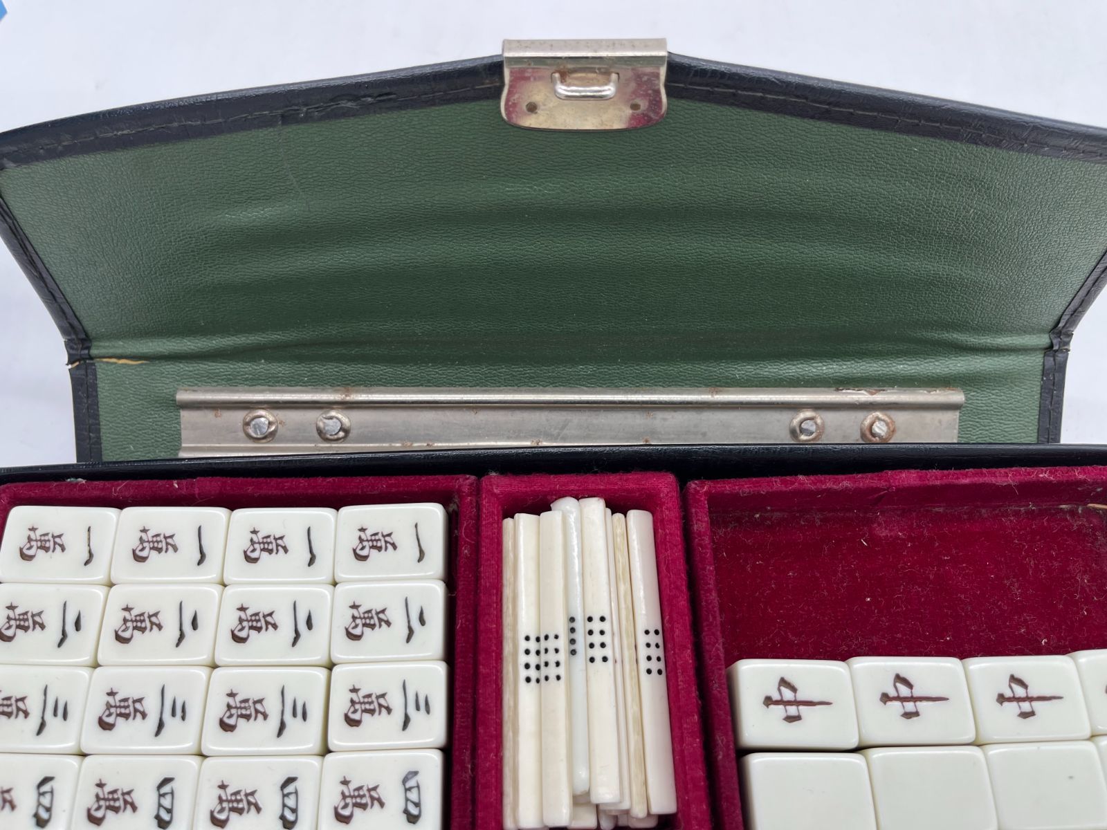 麻雀牌 点棒 サイコロ セット ケース付き 麻雀 ボードゲーム 中国 昭和