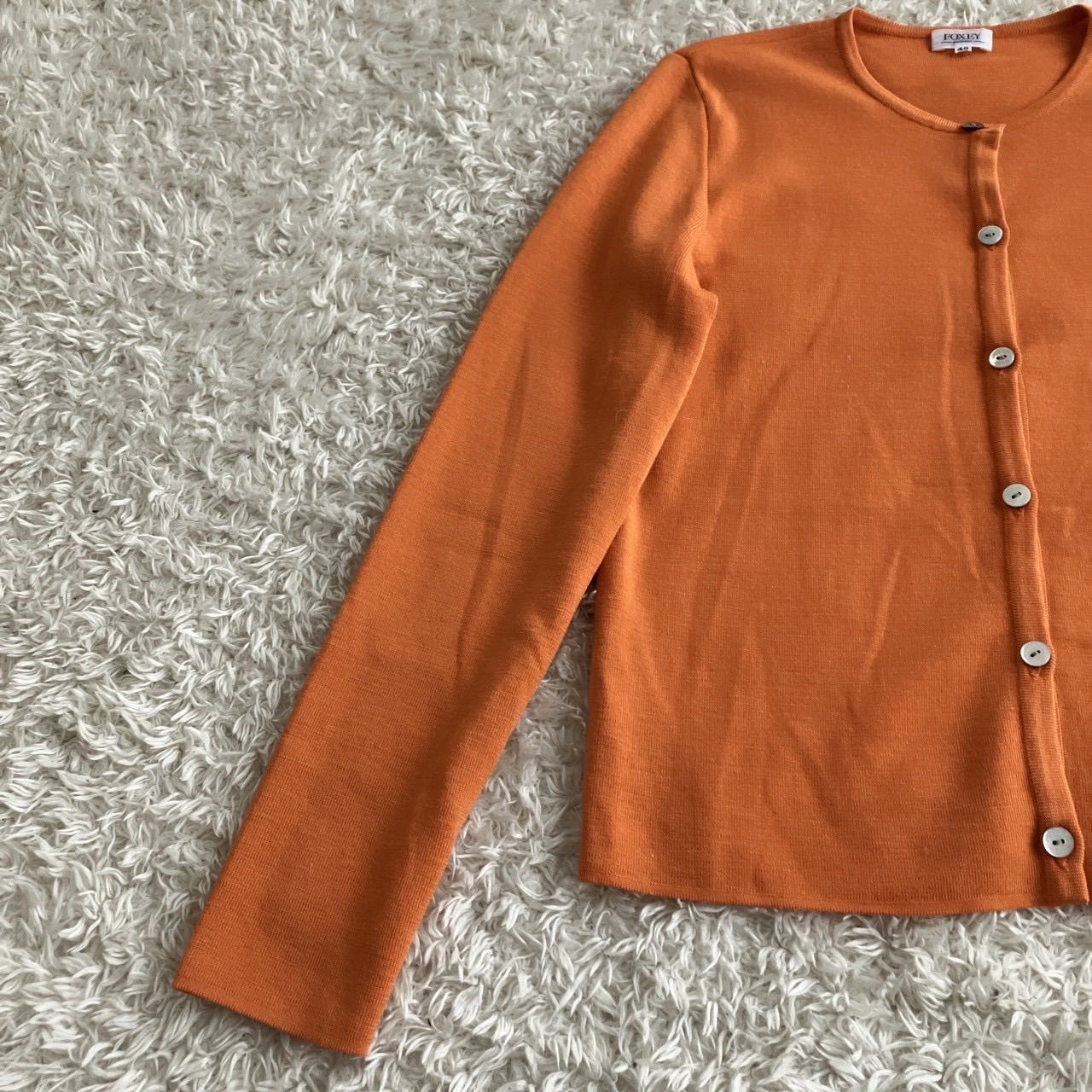 フォクシー FOXEY ボタン カーディガン オレンジ 大きいサイズ 40 FOXEY フォクシー カーディガン 薄手 オレンジ サイズ40 - メルカリ