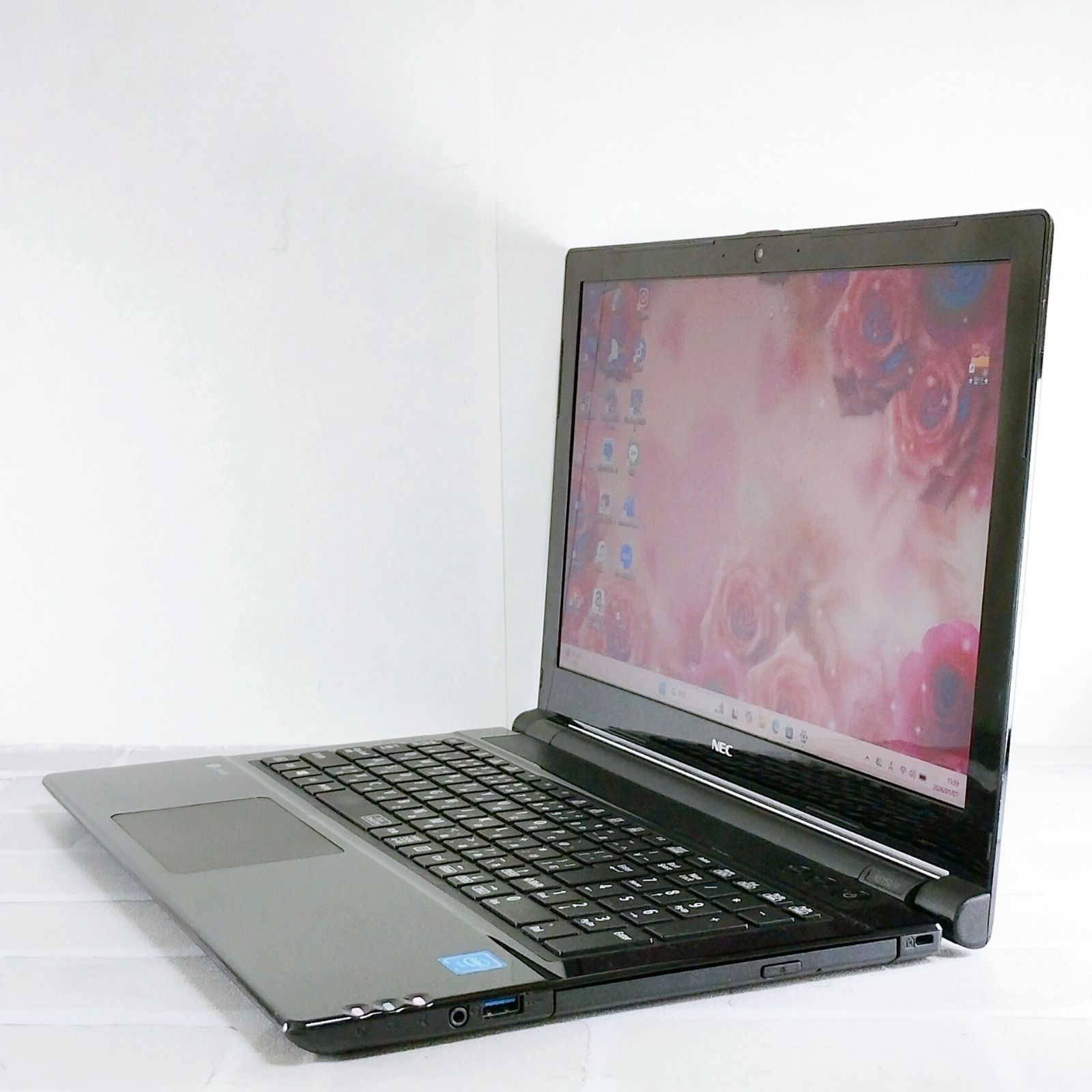 バッテリー良好！第7世代 たっぷり1TB Windows11 NEC Lavie ノート