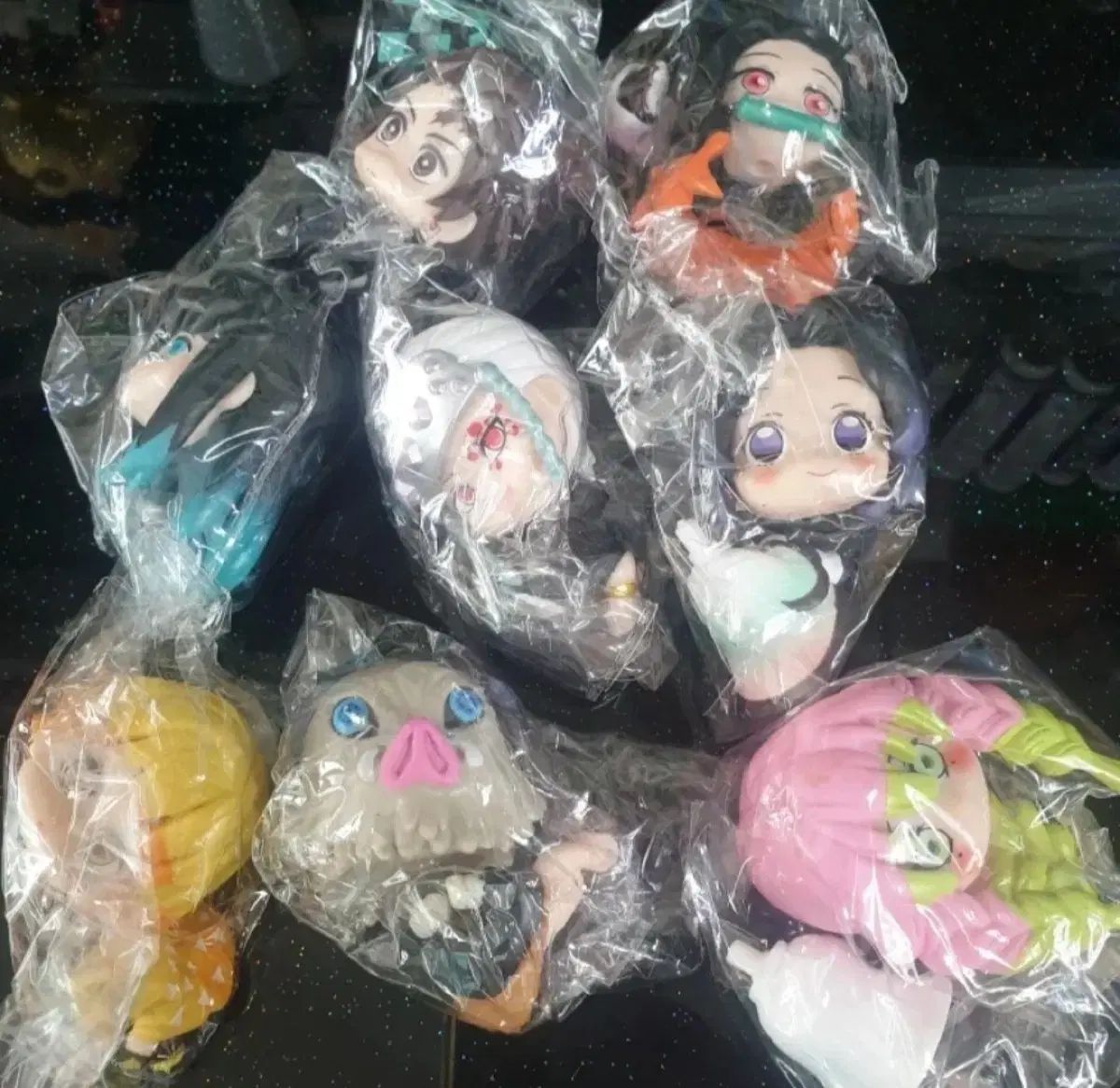 鬼滅の刃 フィギュア 未開封 8種 SET セットでまとめて出品 - メルカリ
