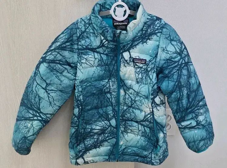 パタゴニア キッズ 軽量ダウンジャケット s (7-8) - メルカリ