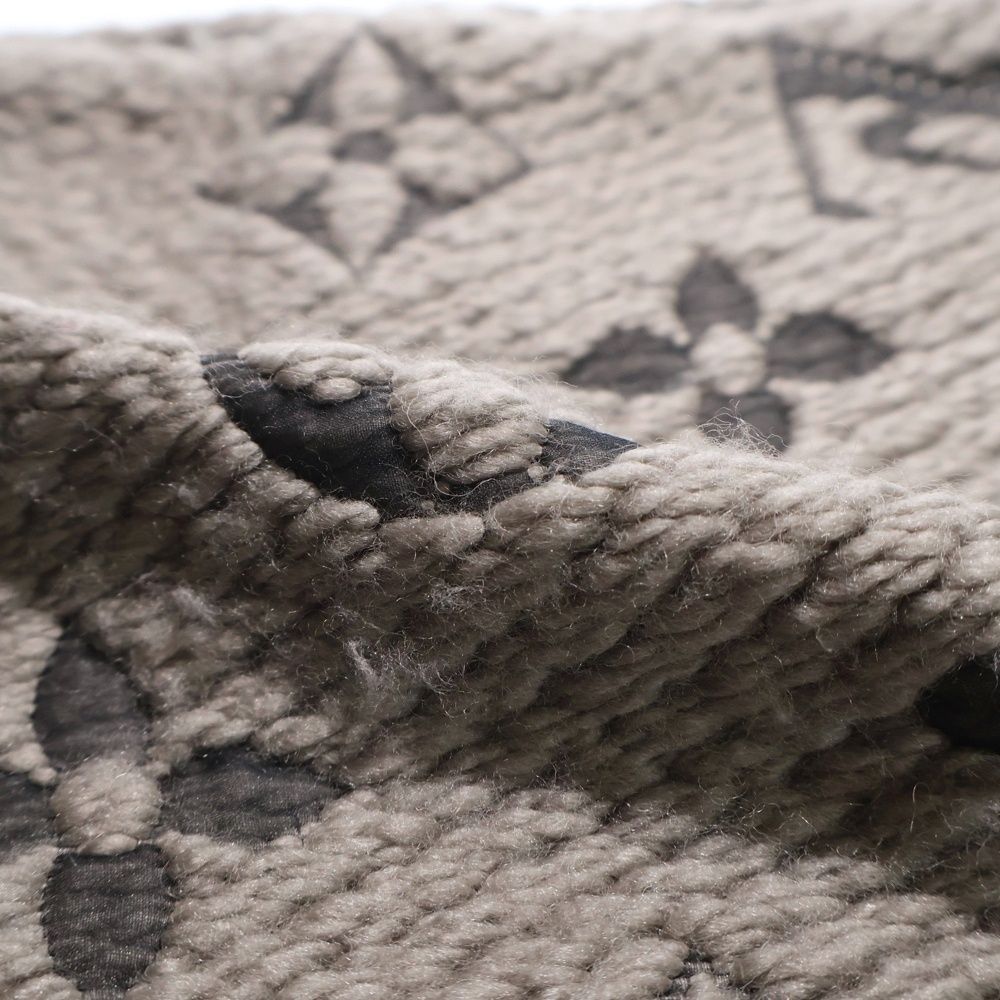 LOUIS VUITTON (ルイヴィトン) エシャルプ ロゴマニア モノグラム総柄