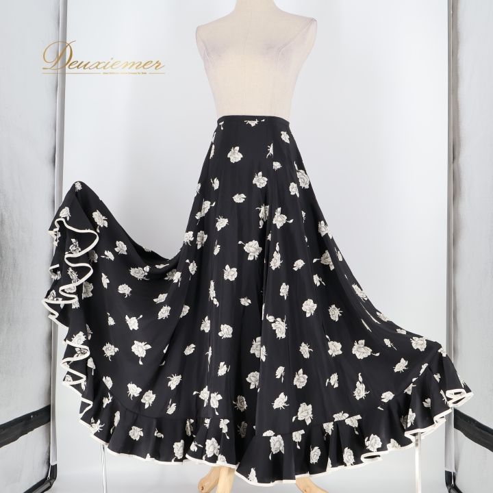 フラメンコ 衣装 ファルダ スカート ペチコート レッスン 黒 花柄 薔薇