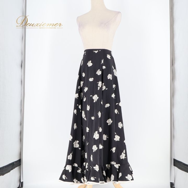 フラメンコスカート 花柄 黒 フラメンコ スカート 黒とカラフルなペイズリーと花柄 フラメンコ