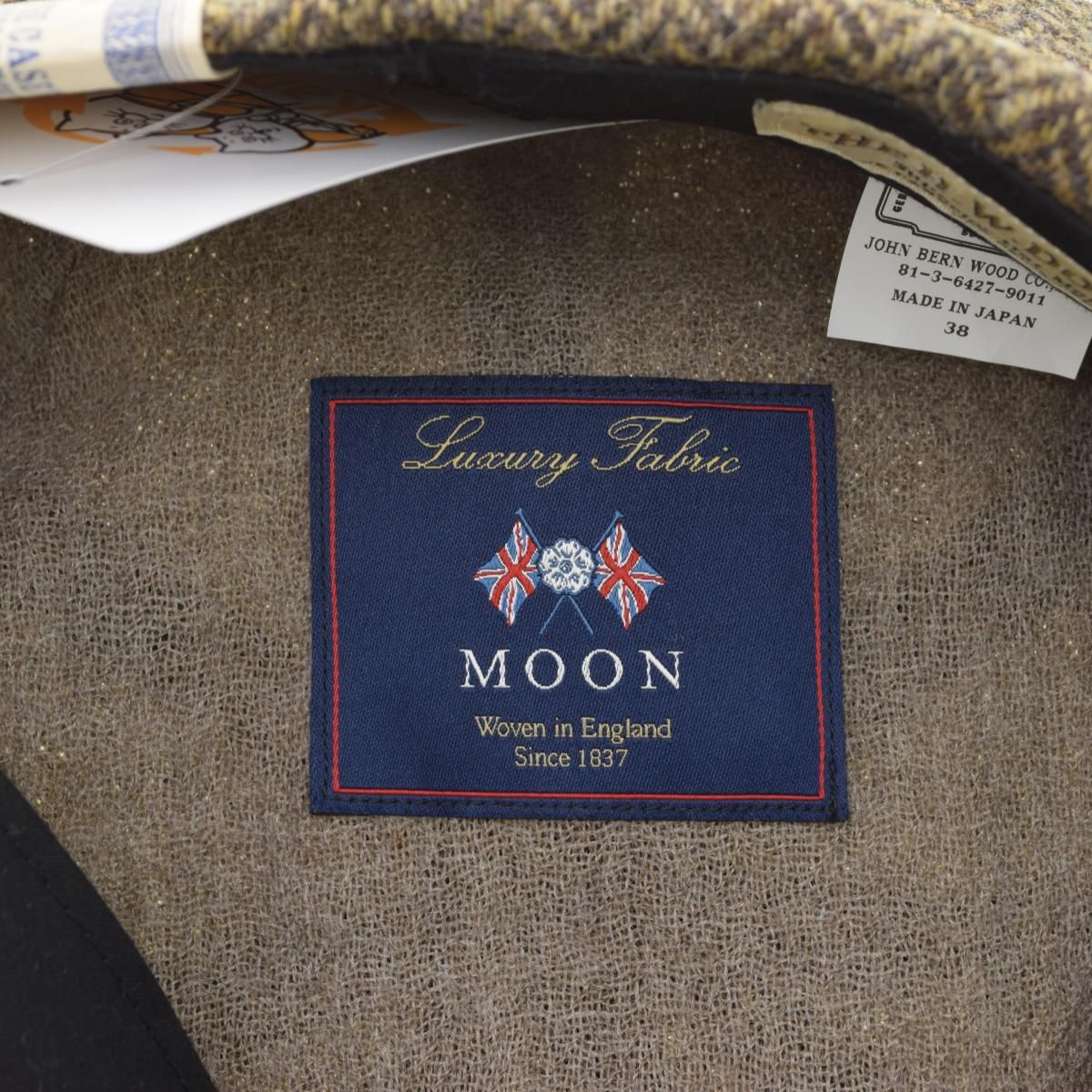 THEH.W.DOG&CO.】PEAKY CAP MOON社ツイード 8パネルキャスケット