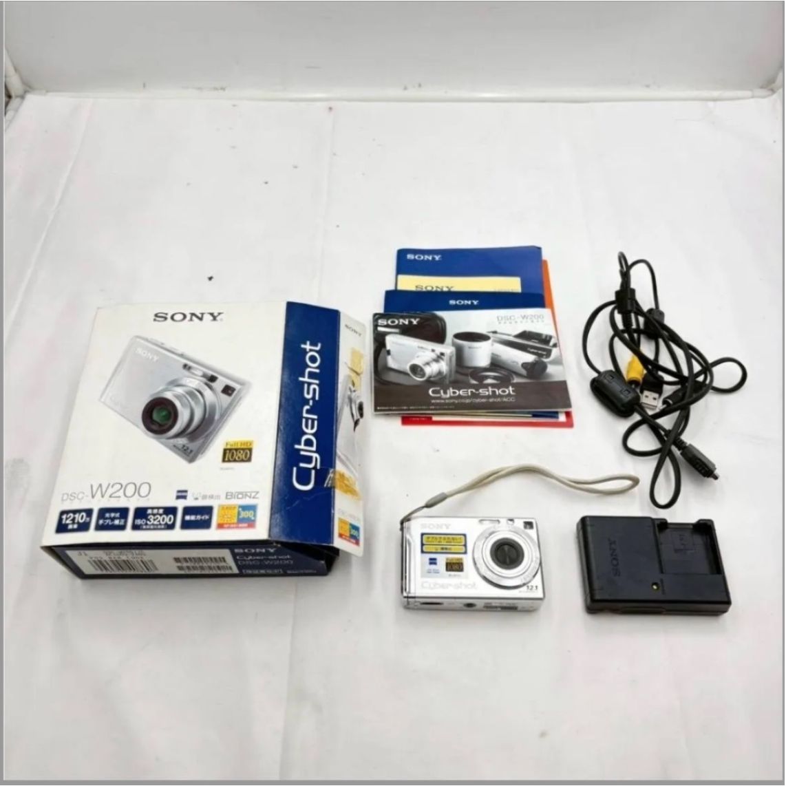 SONY Cyber-shot DSC-W200 シルバー 1210万画素 カールツァイスレンズ