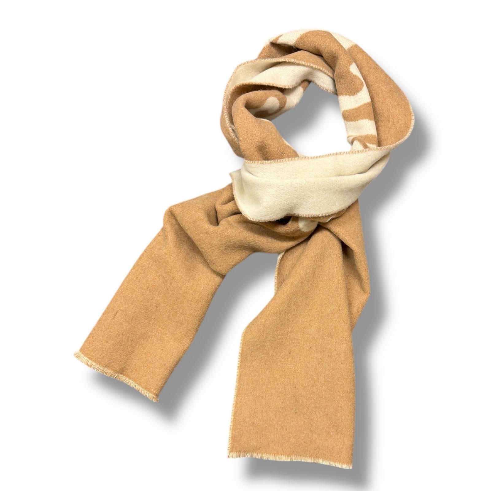 参考上代34650円 未使用 MAISON KITSUNE 25AW HND WRITING SCARF 