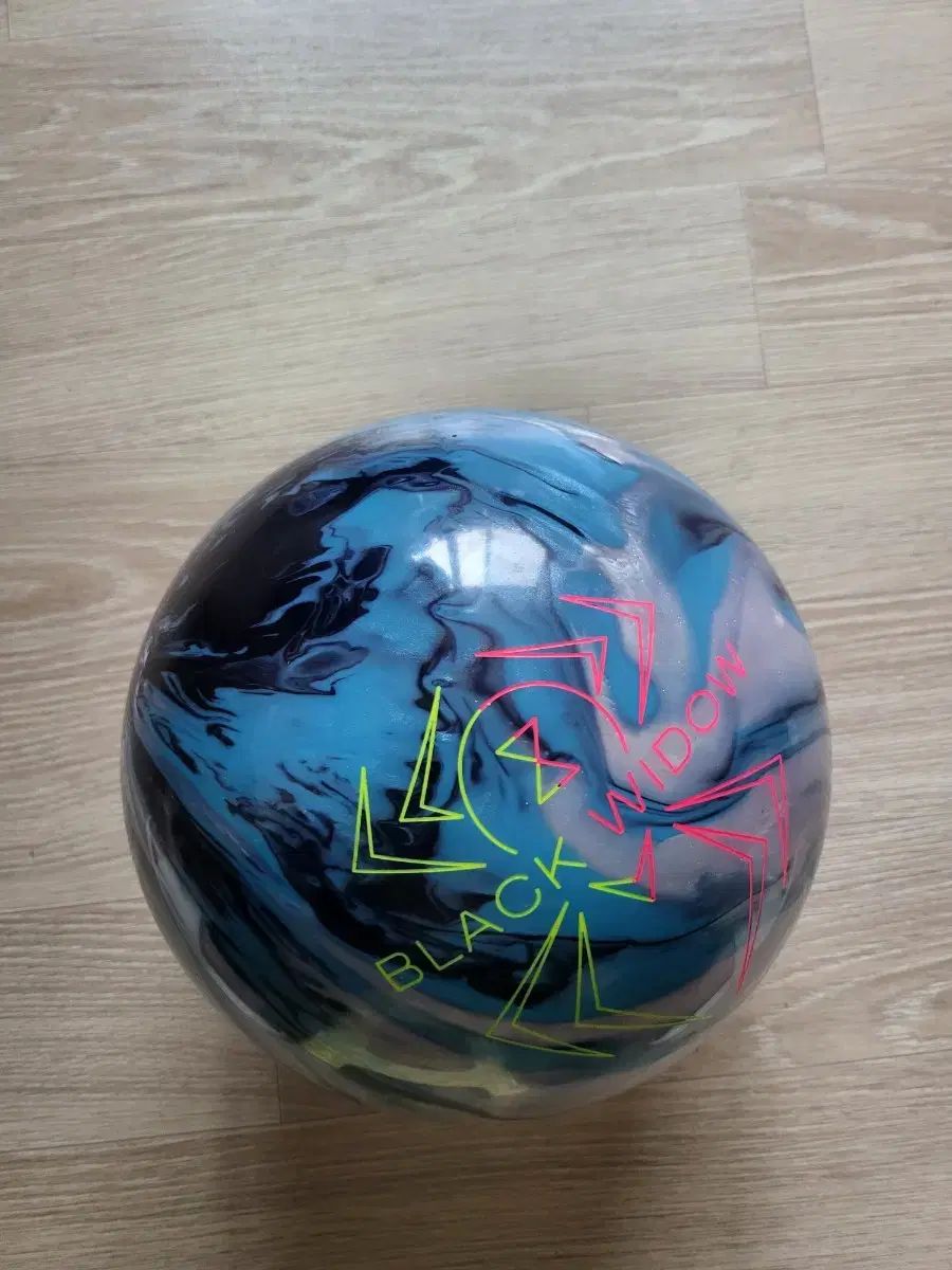 ハンマー　ブラックウィドーマニア　15p ブラックウィドーマニア ハンマー ボウリング ボーリング ボール 15