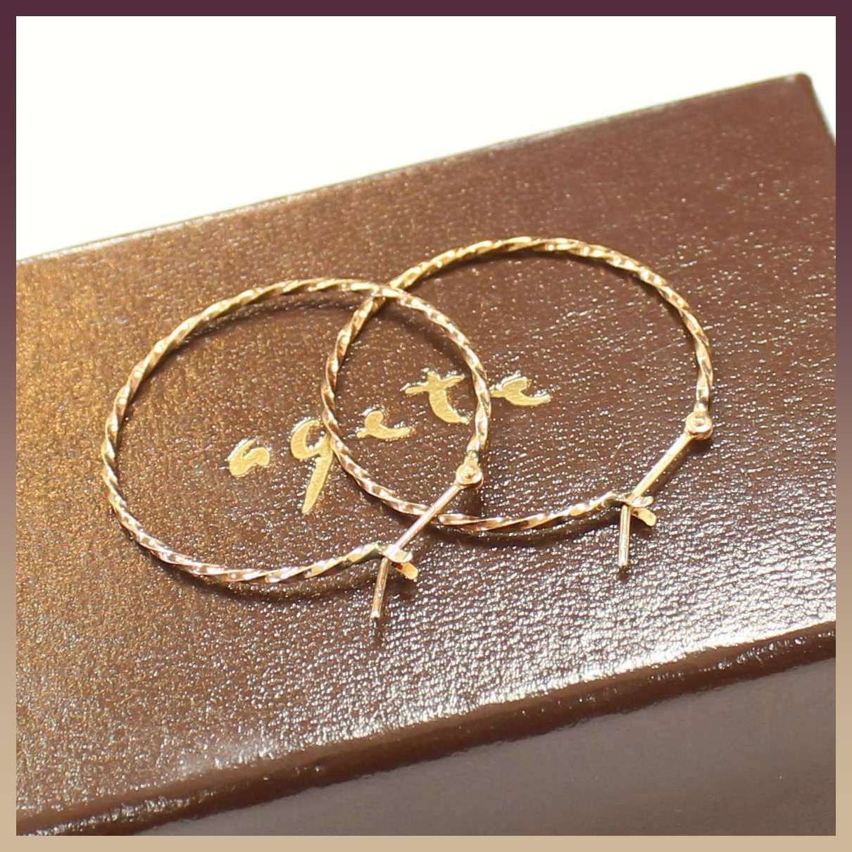 アガット ツイストフープピアス K10 agete K10 ツイスト フープピアス アガット - メルカリ