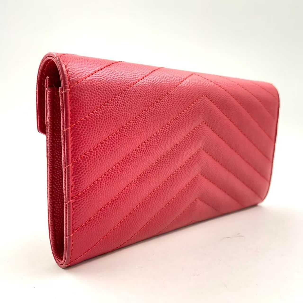 【美品】サンローラン 長財布 レッド フラップ Vステッチ キャビアスキン 極美品】サンローラン 長財布 レッド Vステッチ キャビアスキン YSL