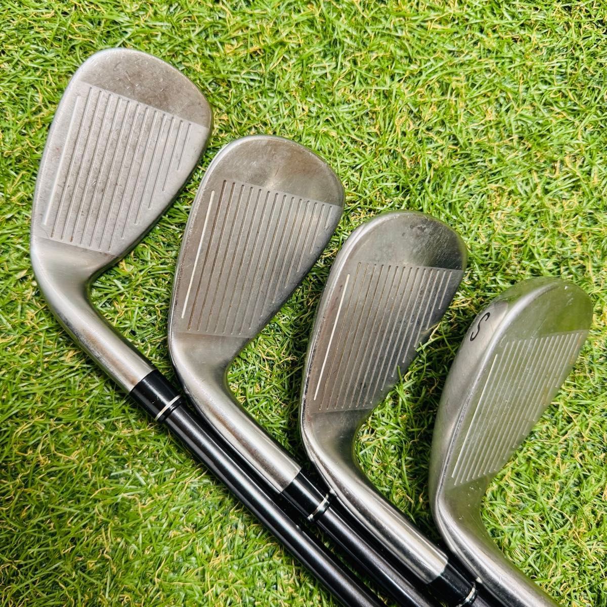 良品】豪華8本 テーラーメイド ステルスHD メンズアイアンセット S