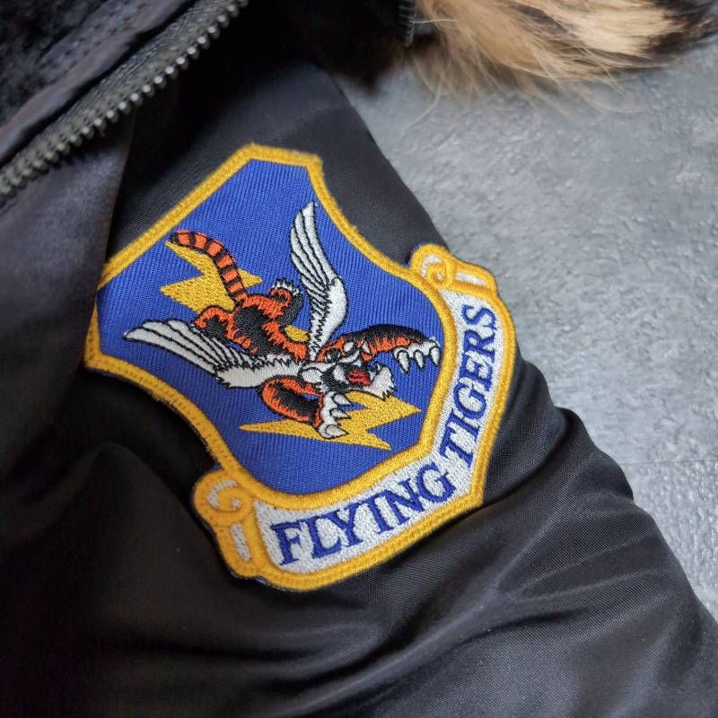 激レア✨90sUSA製 SPIEWAK N-2B フライトジャケット 42大きめ 激レア✨90sUSA製 SPIEWAK N-2B フライトジャケット 42大きめ - メルカリ