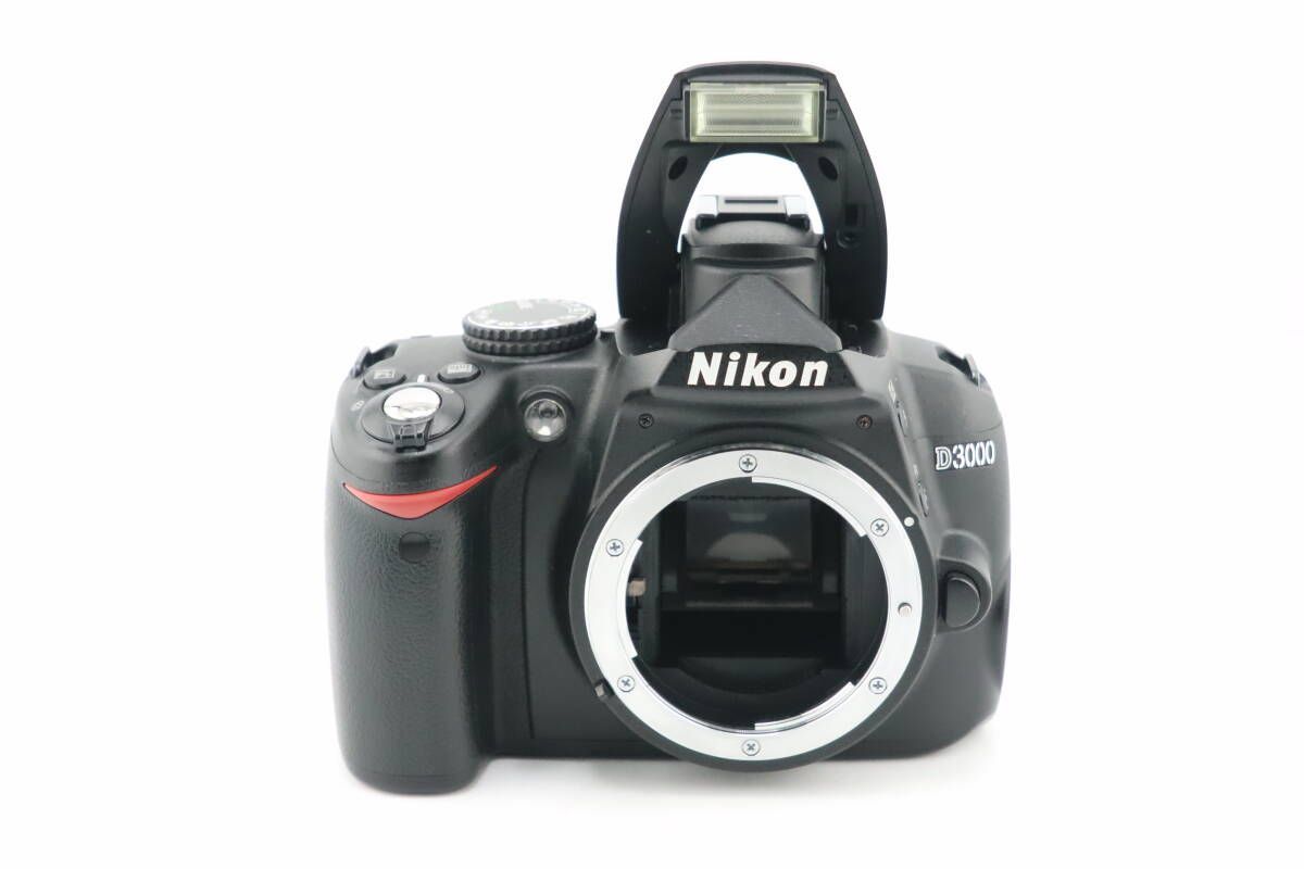 【美品】ニコン Nikon D3000 AF-S DX 18-55mm VR ☆良品☆ショット数6,712回☆ニコン NIKON D3000 + AF-S DX NIKKOR 18