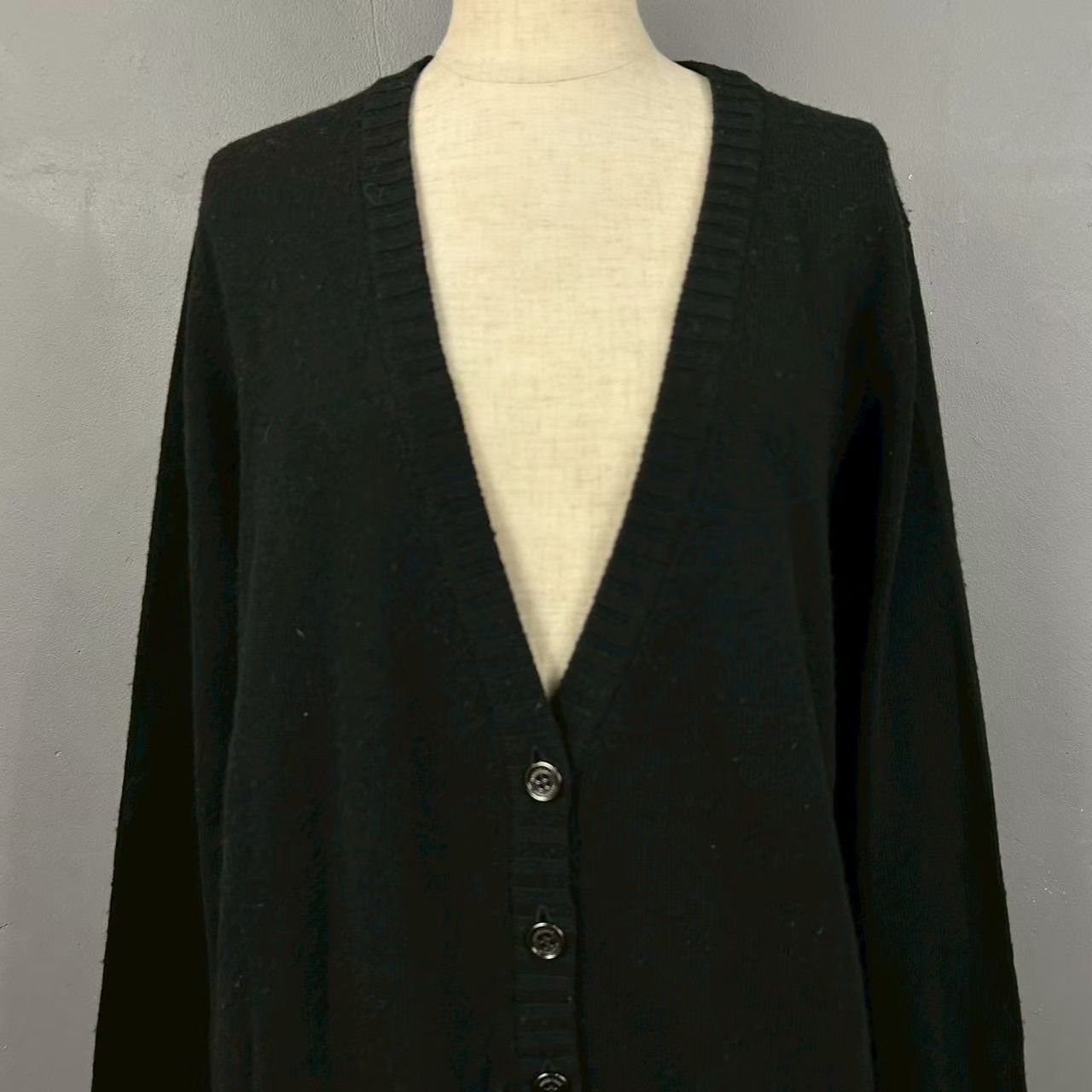 BURBERRY LONDON バーバリー ロンドン 長袖 カーディガン Vネック