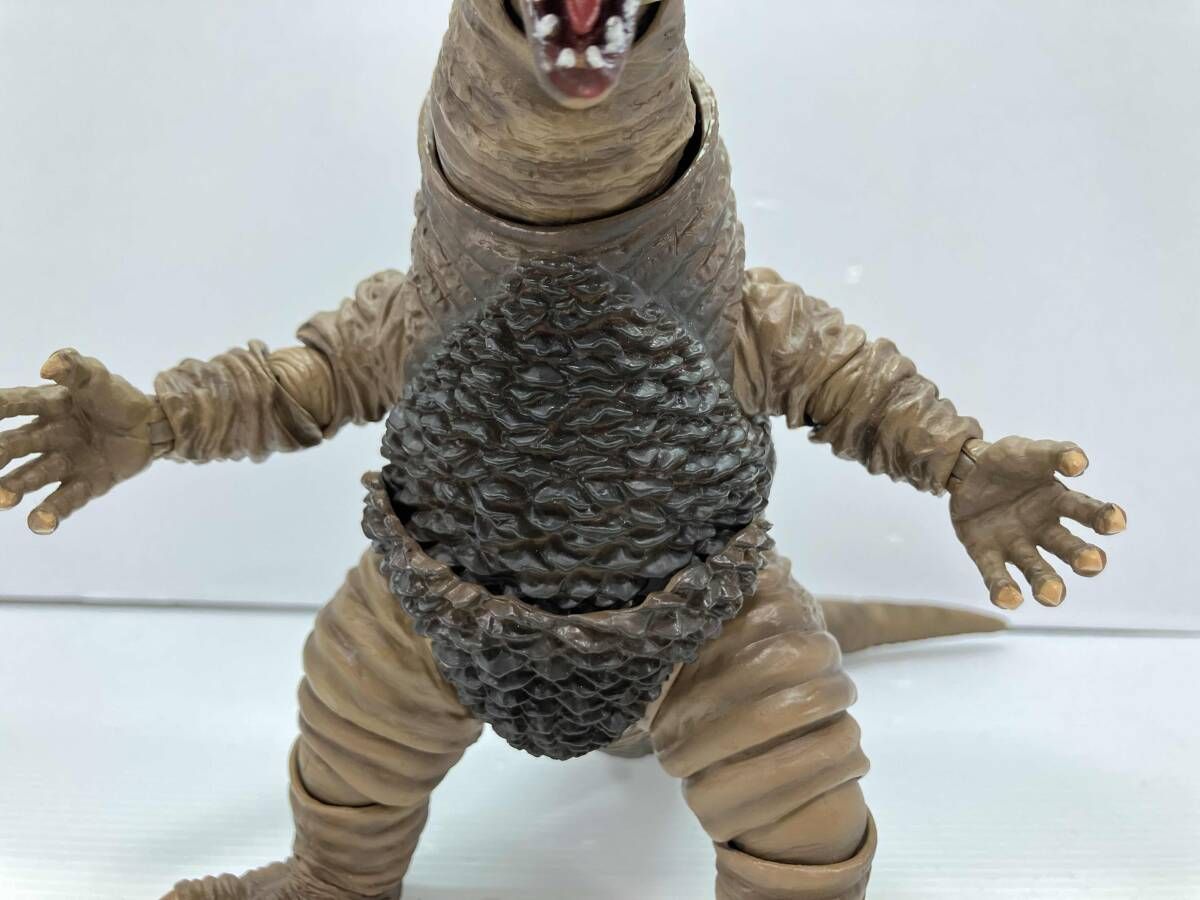 中古品 ULTRA-ACT ゴモラ 中古ULTRA-ACTゴモラ
