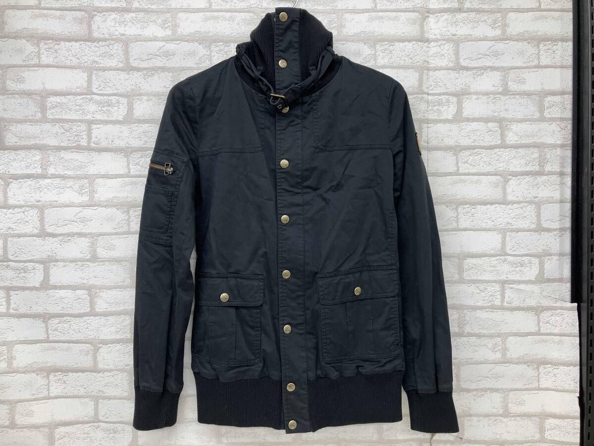 バーバリーブルーレーベル　ウールブルゾン　フードファ付き　ライダースデザイン　黒 BURBERRY BLUE LABEL（ライダースジャケット）のフリマアイテム一覧