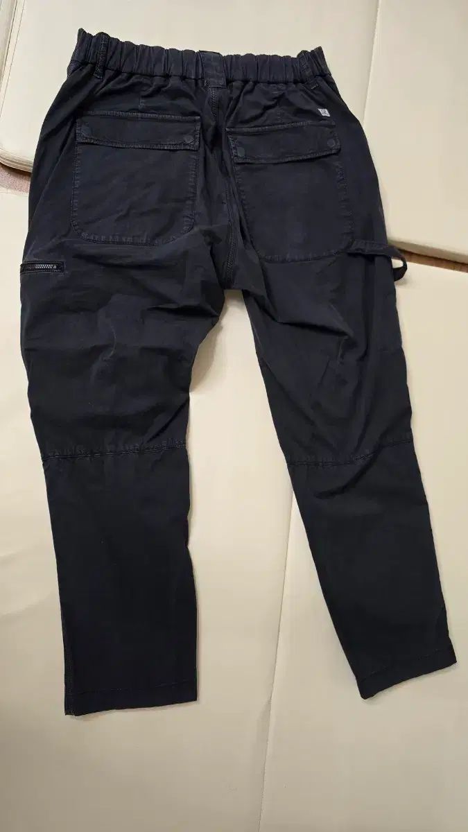 C.P. COMPANY シーピーカンパニー ブラック カーゴパンツ - メルカリ