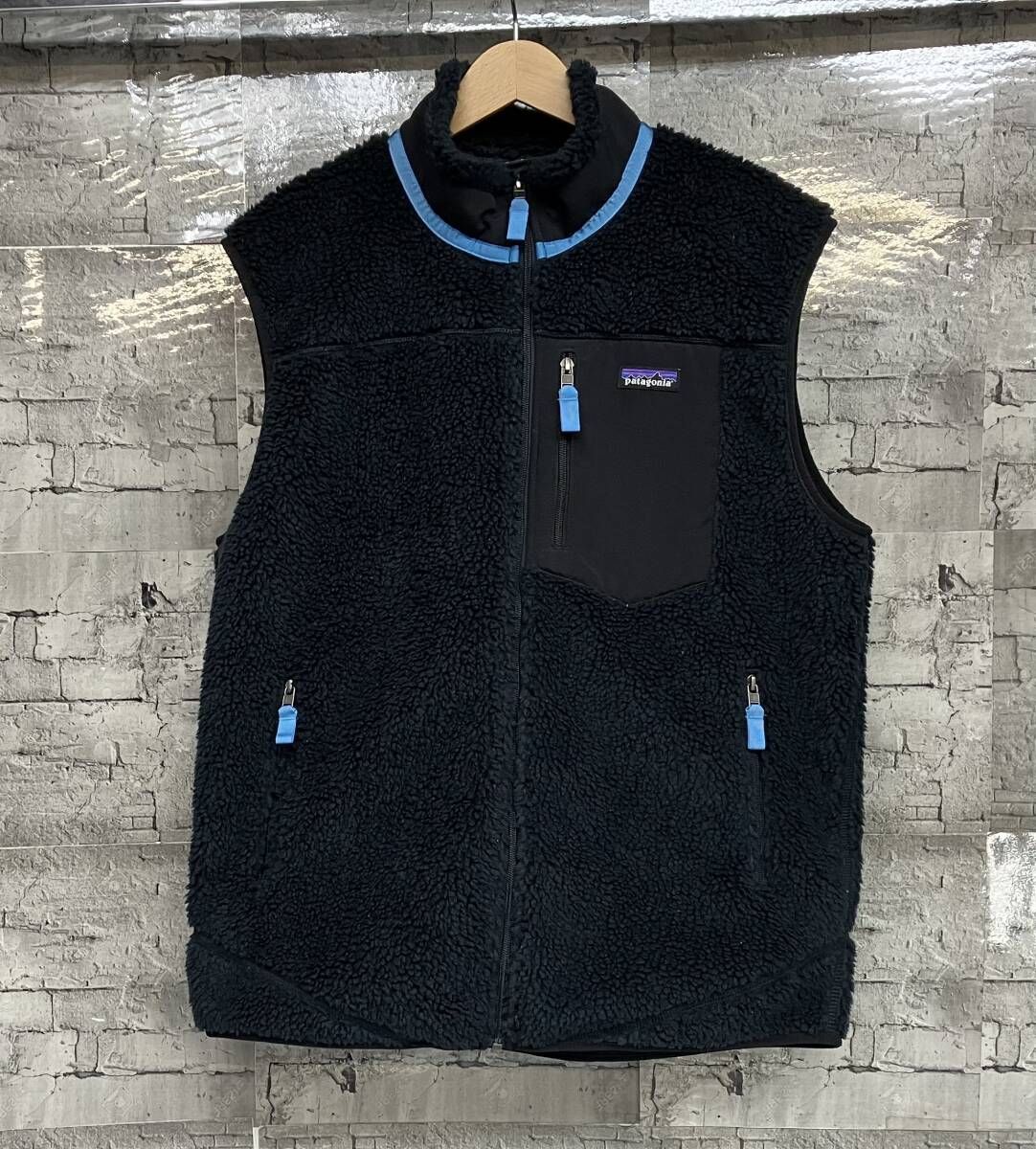 ま*ん様 patagonia ベスト XL ブラック パタゴニア ベストメンズ XL