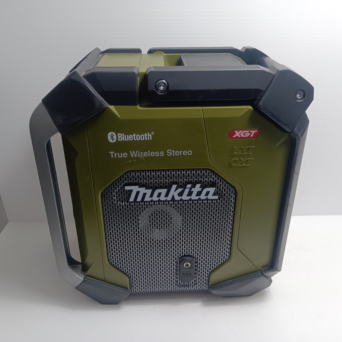 MAKITA マキタ バッテリー式ラジオ MR005G オリーブ - メルカリ