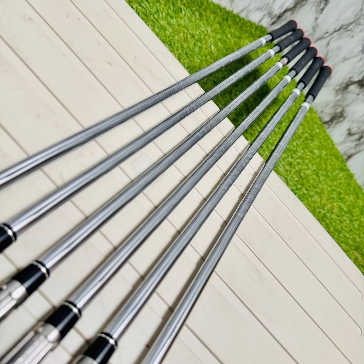 【良品】テーラーメイド M6 メンズアイアンセット 6本 カーボン R 良品】テーラーメイド M6 メンズアイアンセット 6本 スチール S - メルカリ