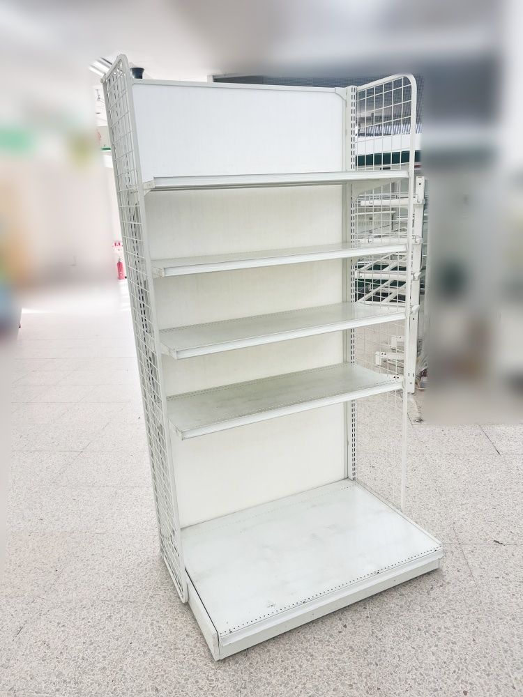 オカムラ製 H180cm×W90cm 単体片面４段エンド什器□サイドネット付き □陳列棚・システム什器□S-648 - メルカリ オカムラ製 H180cm×W90cm ２連結片両面４段什器■陳列棚 ■ システム什器■S-658