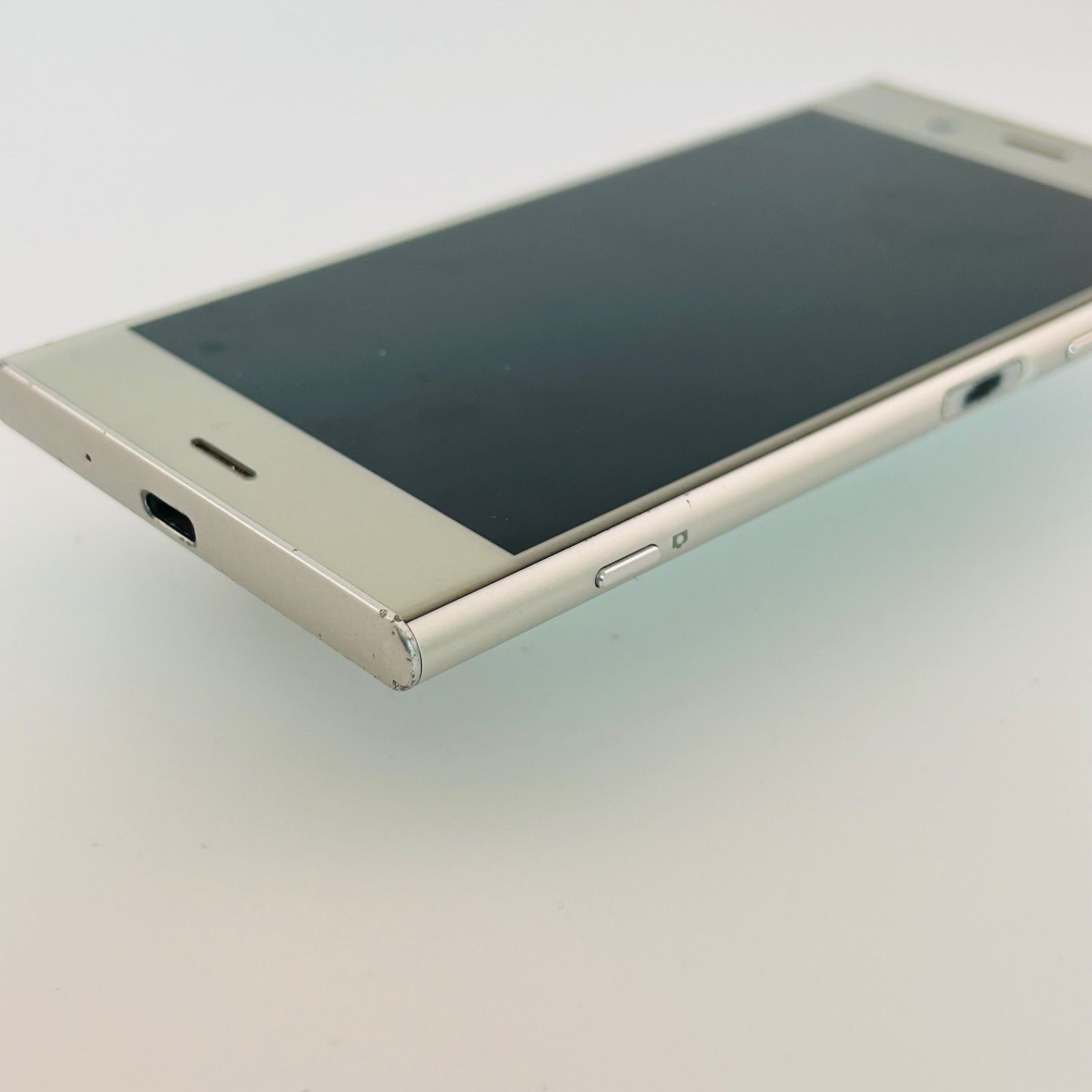 バッテリー良好 Xperia XZ1 SOV36 64GB ウォームシルバー SIMフリー