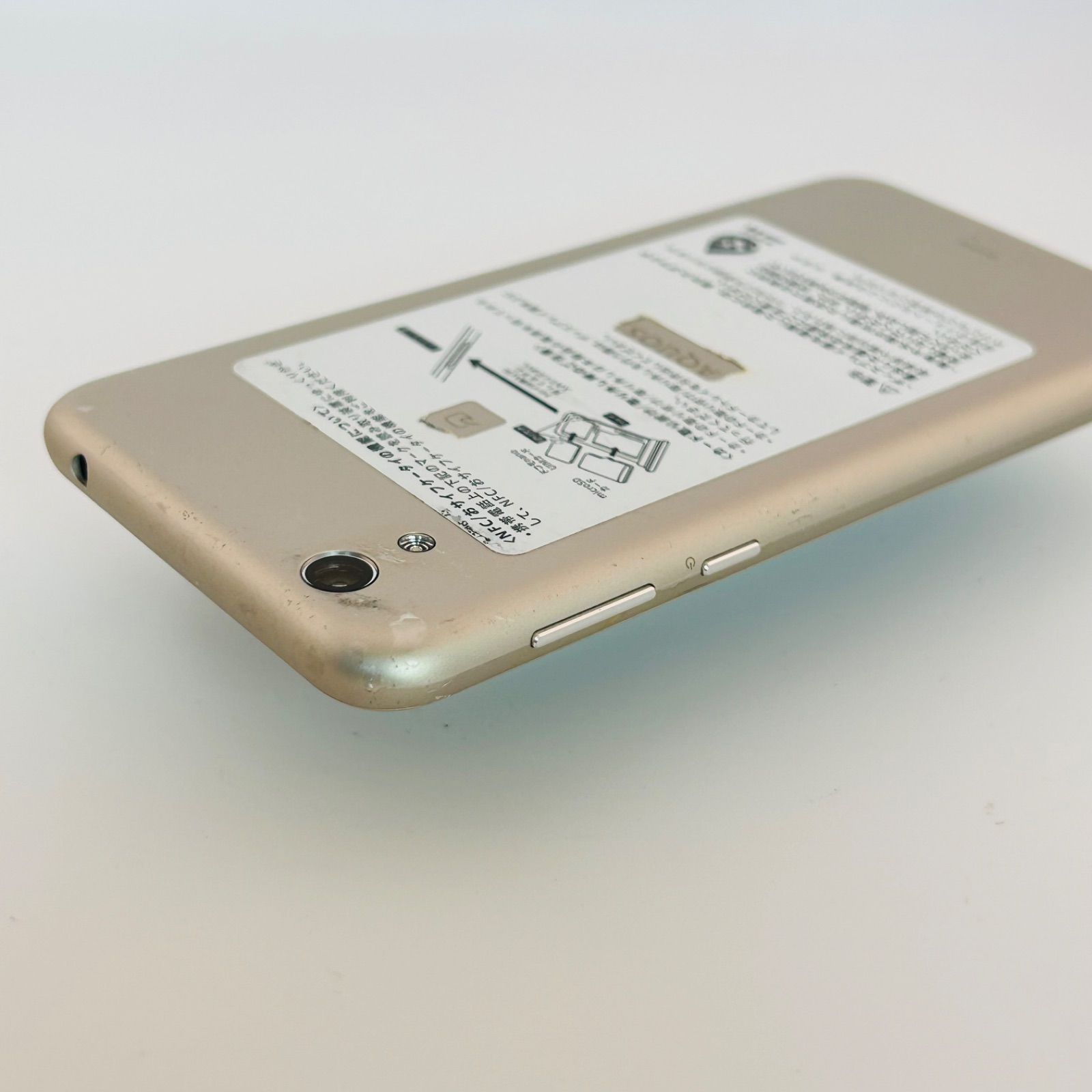 バッテリー良好 AQUOS sense SH-01K 32GB シャンパンゴールド SIM