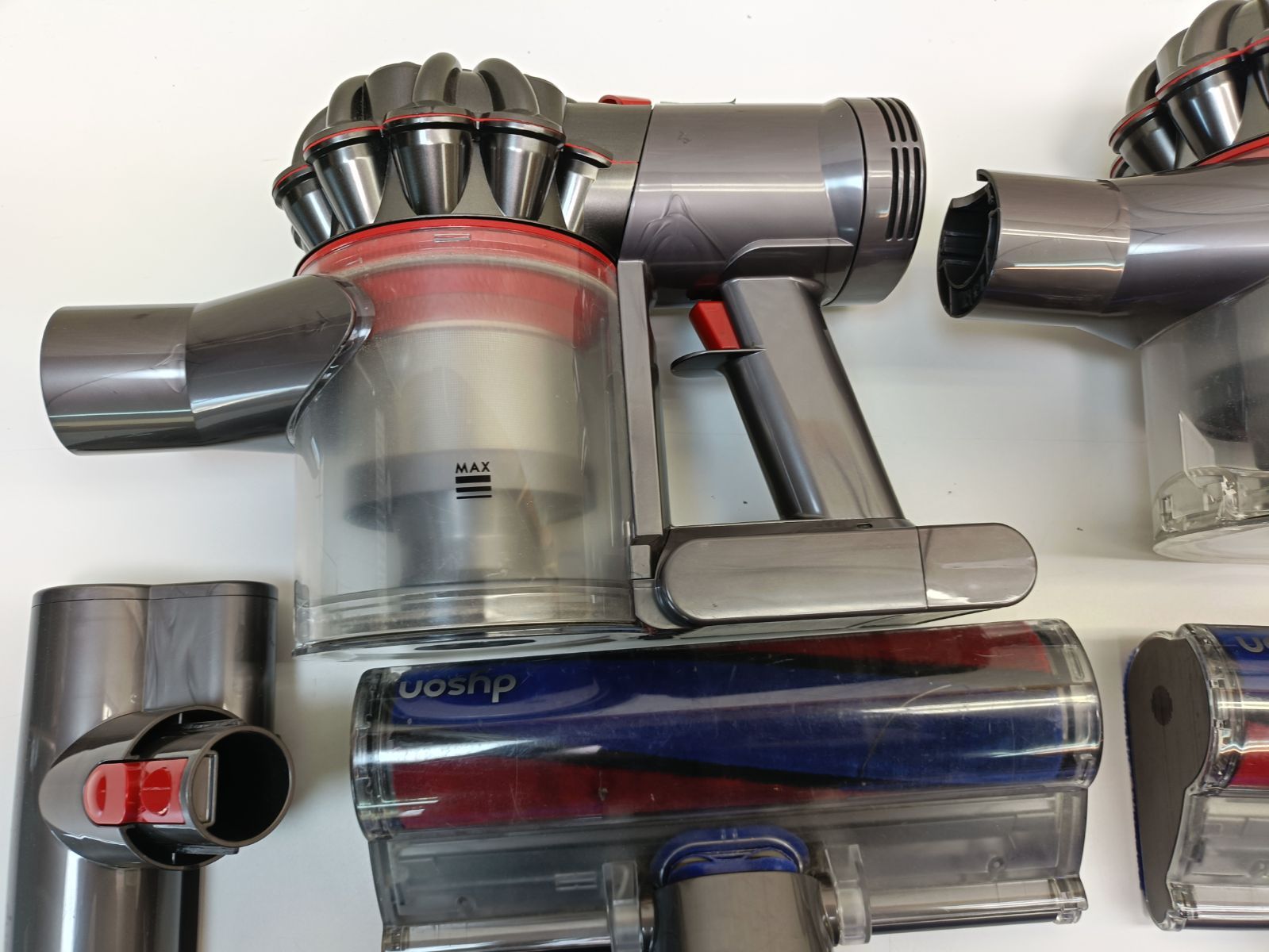 【ジャンク】Dyson sv11 セット ジャンク】Dyson sv11 セット