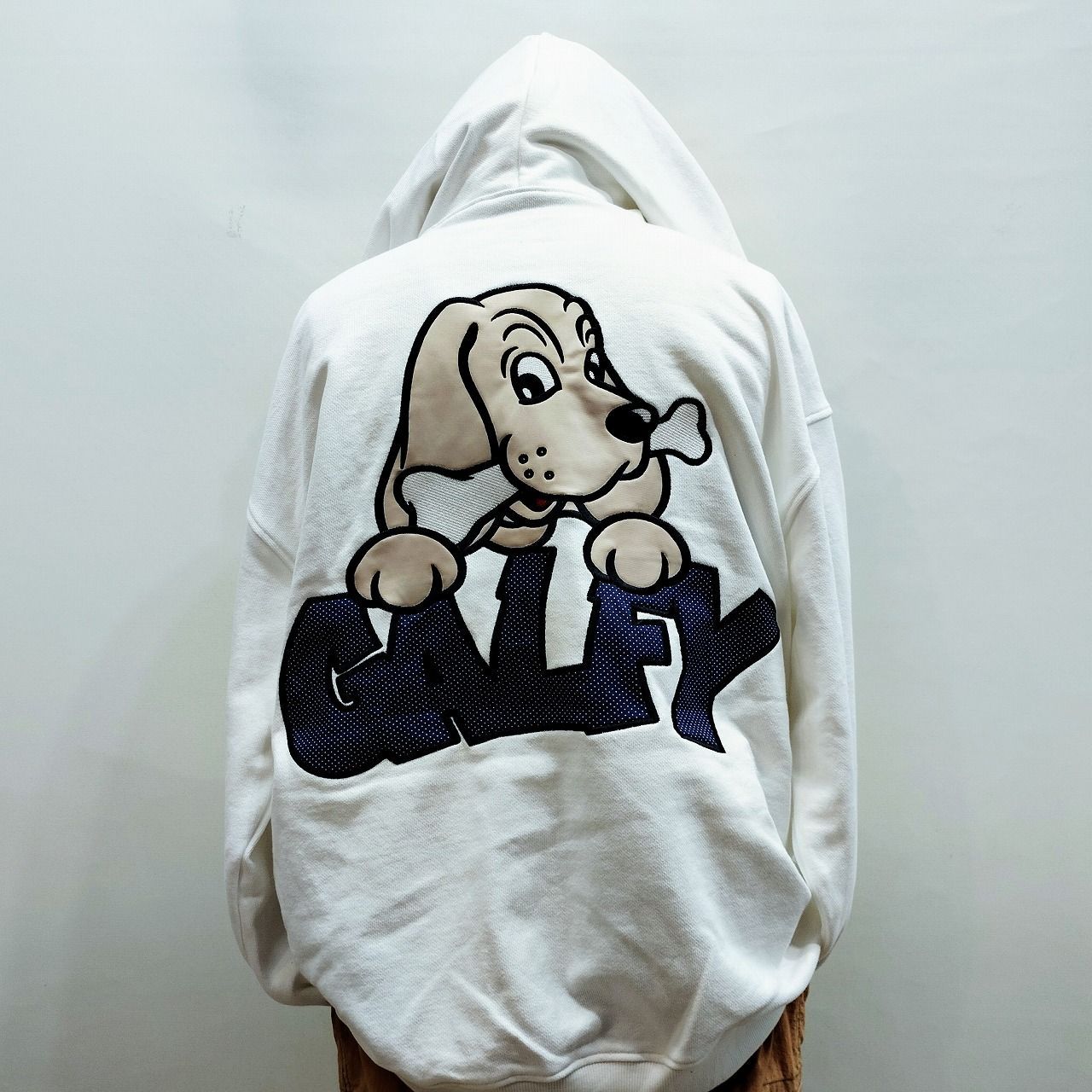 GALFY ガルフィ パイルロゴ入り パーカー 中型犬 Lサイズ ホワイト ガルフィー GALFY リメイク風パーカー L（中型犬サイズ） ホワイト