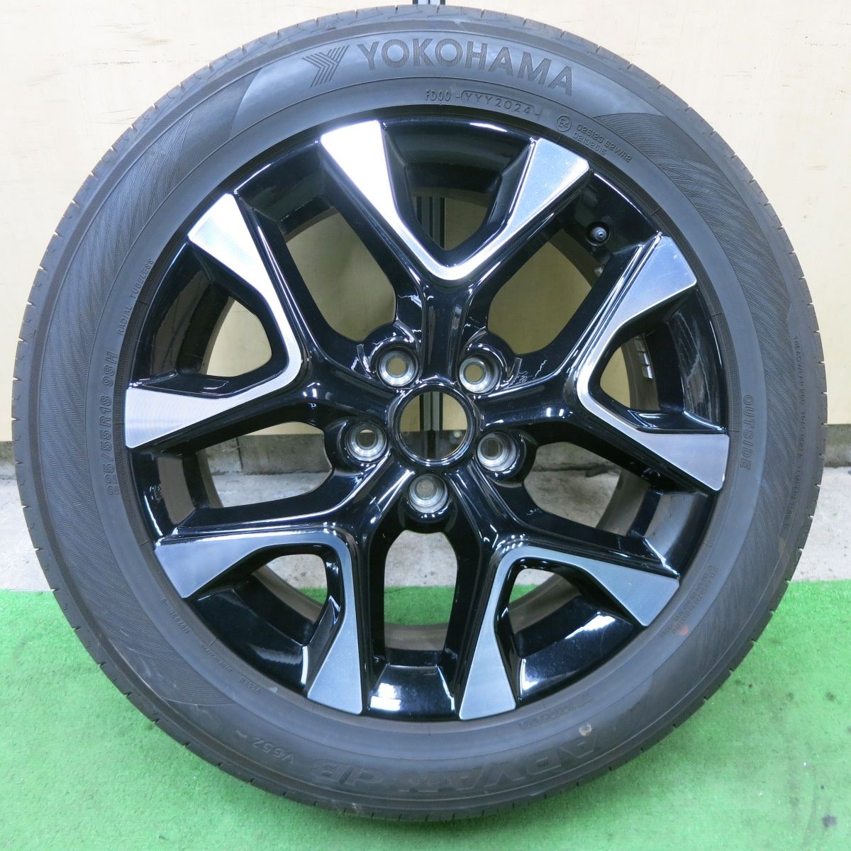 1本価格！24年☆ホンダ ZR-V 純正 225/55R18 ヨコハマ アドバン dB 