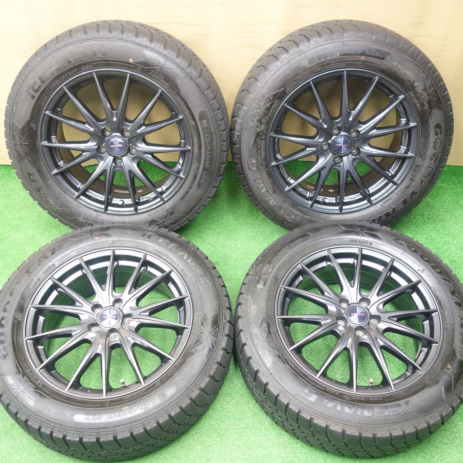 バリ溝！キレイ！9分☆XV フォレスター 等 225/60R17 スタッドレス